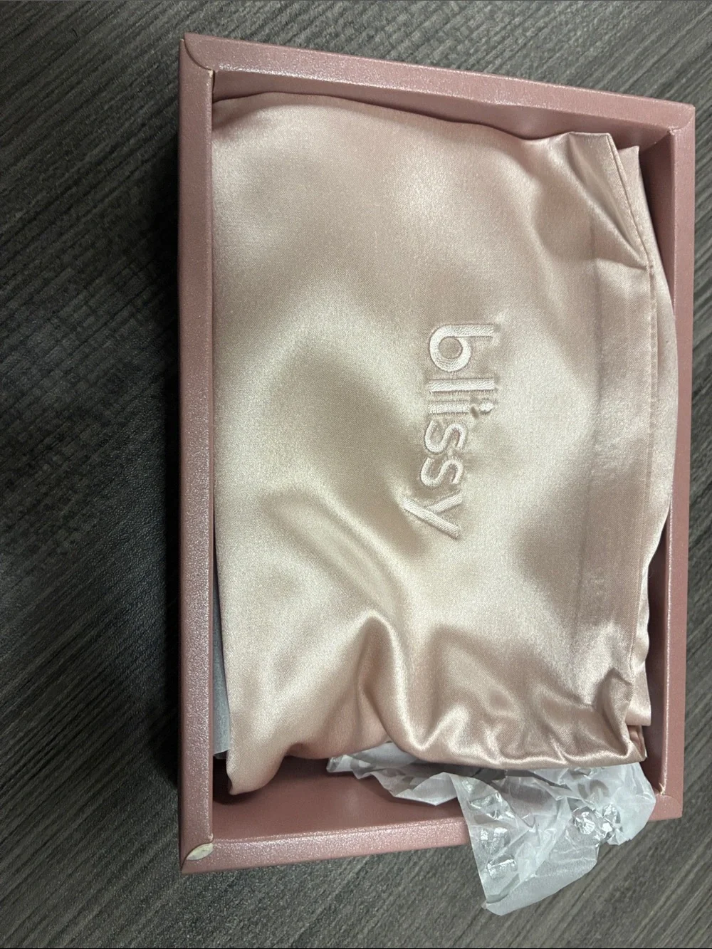 Bliss Silk Pillowcase in Champagne Pink
